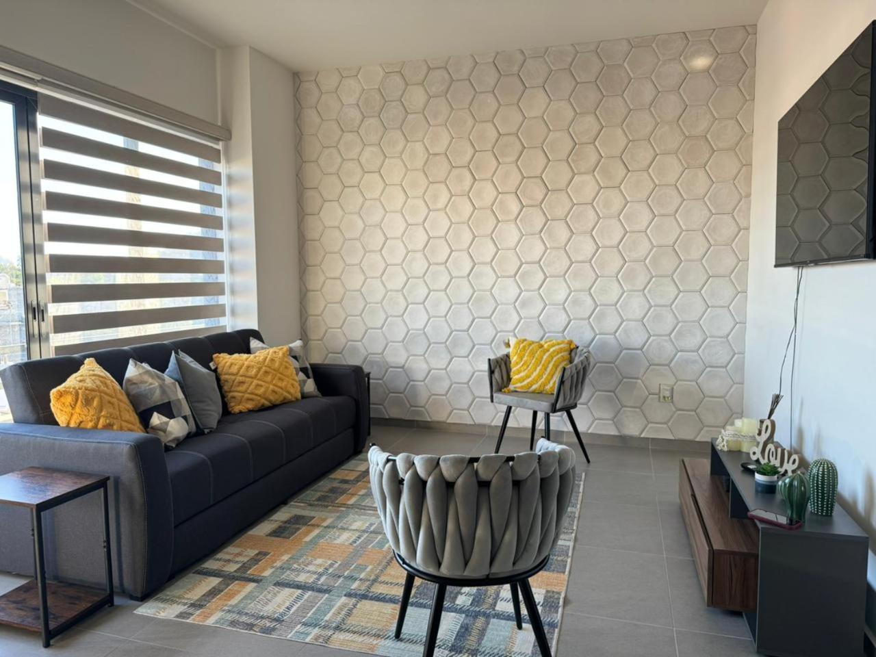 Condo In El Centro Near Malecon! 마사틀란 외부 사진